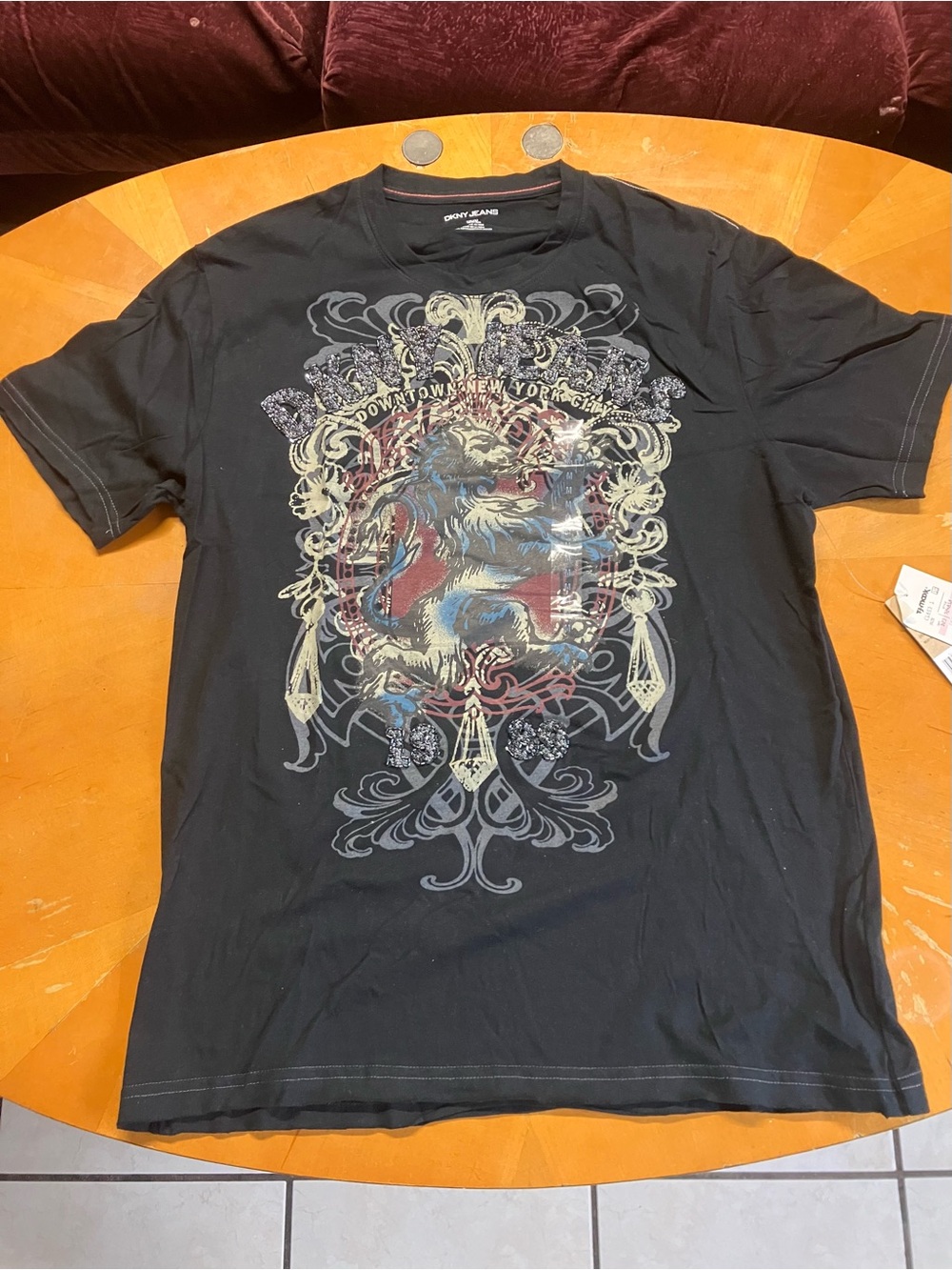 NWT Y2K DKNY Jeans Rhinestone Lion Graphic Tee M